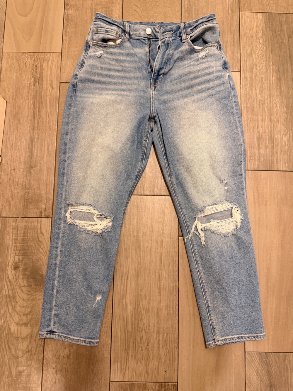 American Eagle Women's Jeans Curvy Mom Jean
